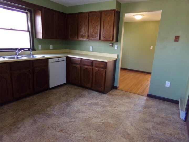 Property Photo:  900 Wallace Street  NY 13760 