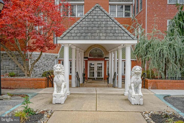 Property Photo:  100 Aura Road 311  NJ 08312 