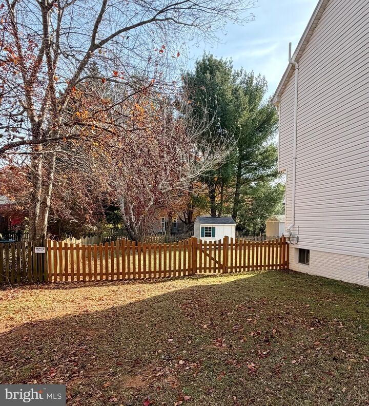 Property Photo: 6309 Cranston Lane VA 22407