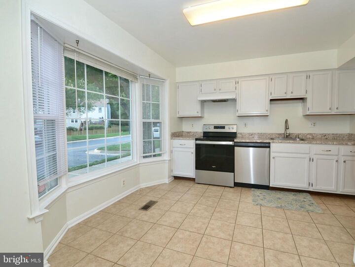 Property Photo: 4445 Holly Avenue VA 22030