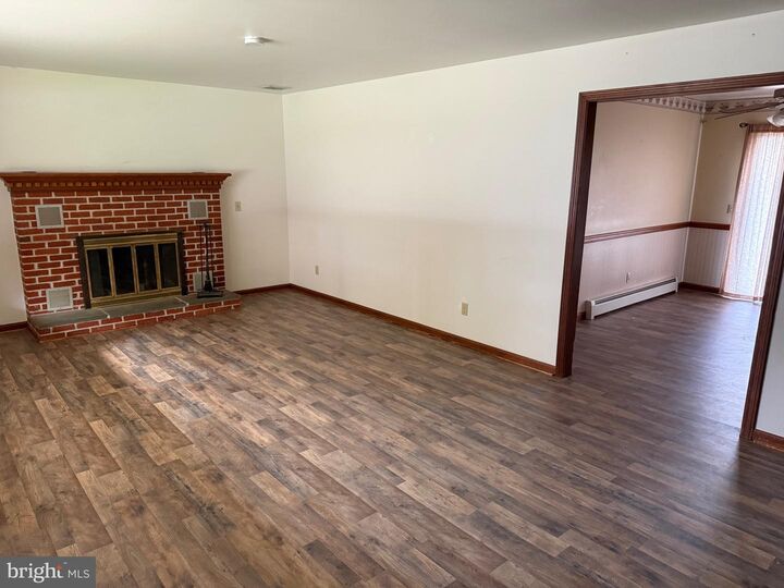 Property Photo: 41 E New Street PA 17554