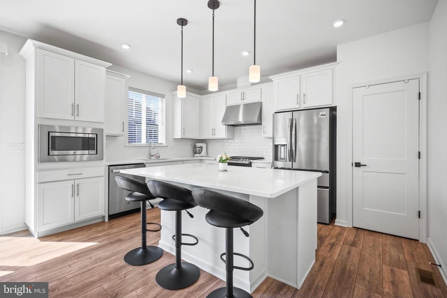 Property Photo:  40 Gazania Drive  NJ 08857 