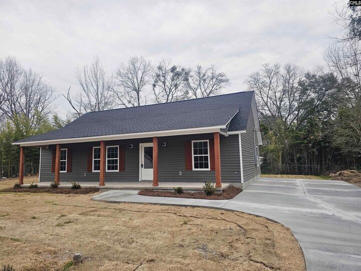 Property Photo: 1820 Camden SC 29020-0000