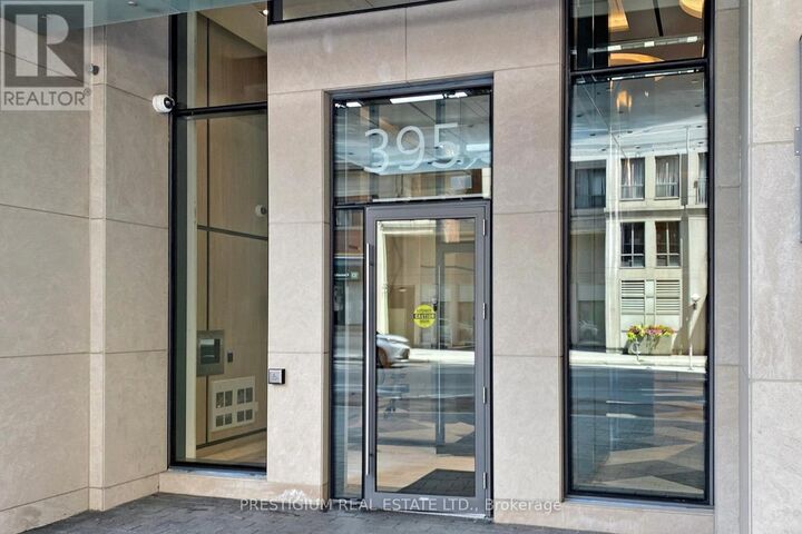 Property Photo:  395 Bloor Street East 2711  ON M4W 0B4 
