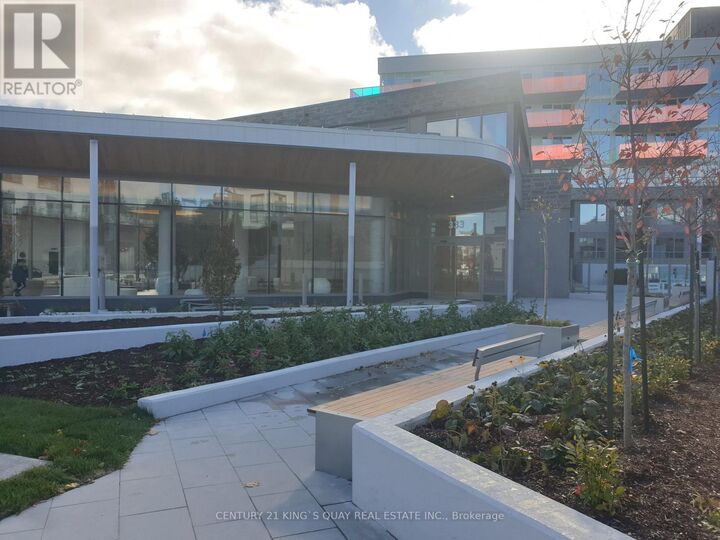 Property Photo:  333 Sunseeker Avenue 211  ON K9V 0R6 