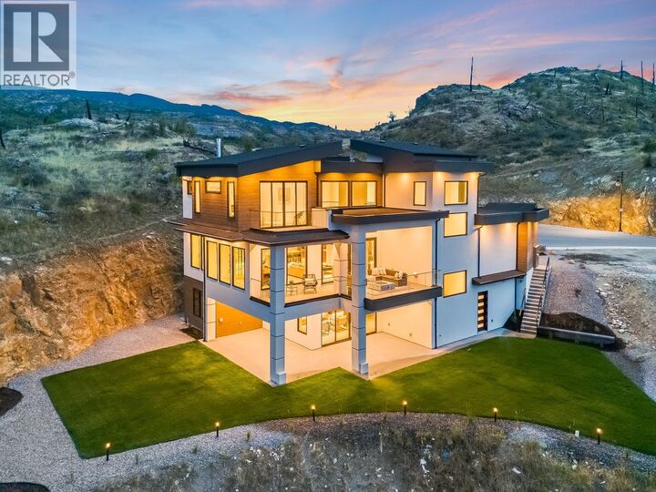 Property Photo: 1122 Pearcy Court BC V1W 5H6