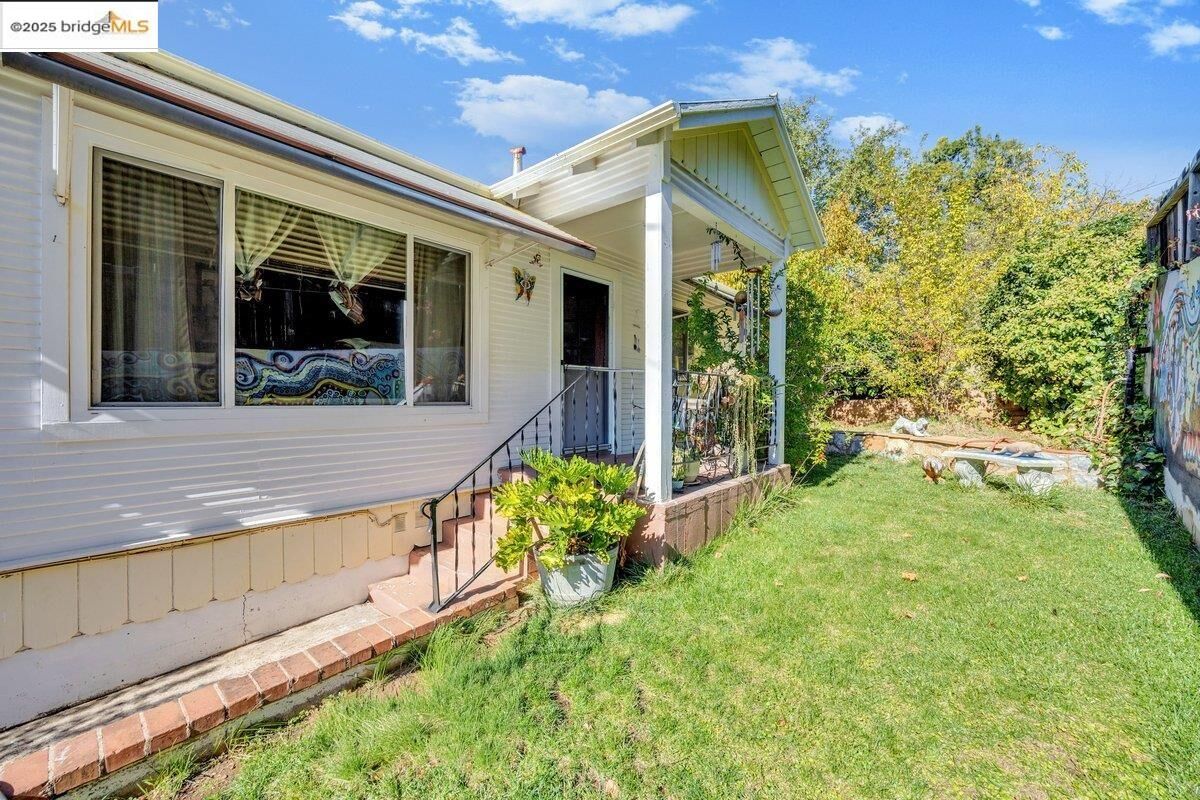 Property Photo: 832 Shaws Flat Rd CA 95370