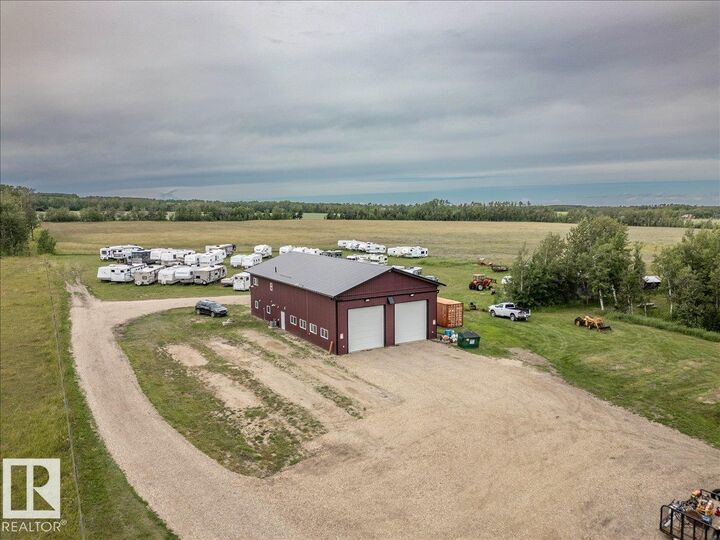 48322 Rge Road 275  Rural Leduc County AB T0C 0V0 photo