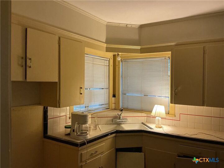 Property Photo: 407 Wisteria Avenue TX 77901