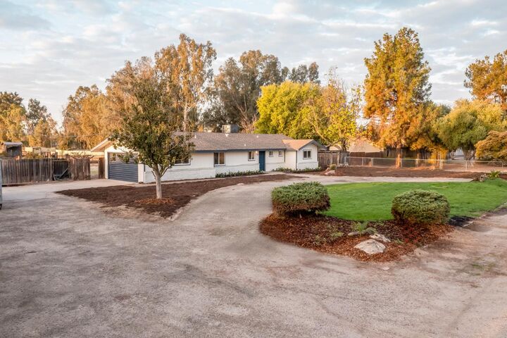 35720 Avenue 13 1/4  Madera CA 93636 photo