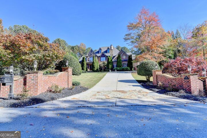 Property Photo:  5669 Legends Club Circle  GA 30517 