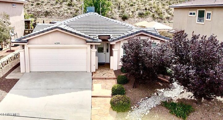 6392 Franklin Gate Drive  El Paso TX 79912 photo
