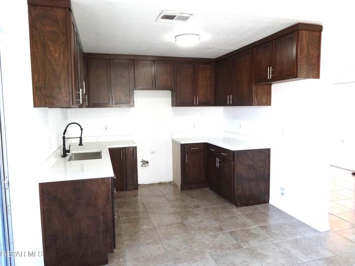 Property Photo: 5983 Equinox Court TX 79924