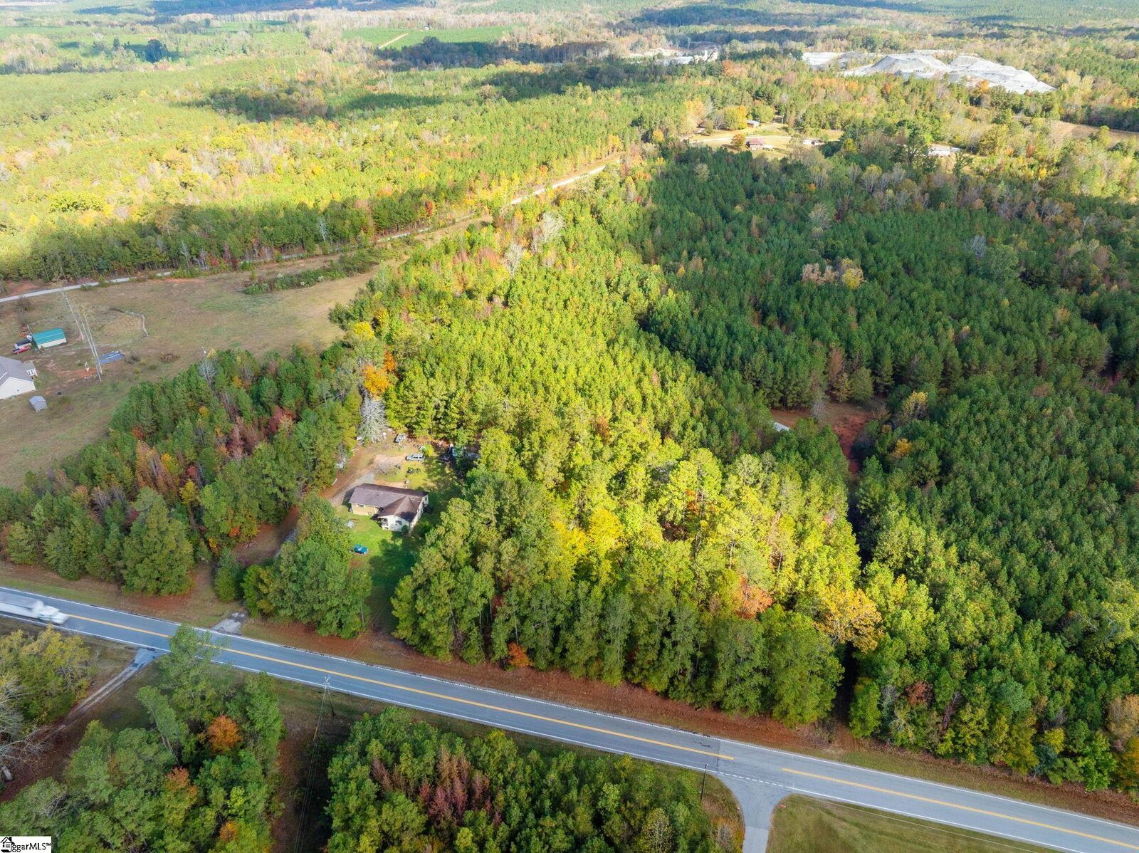 Property Photo: 00 Highway 72 E SC 29325