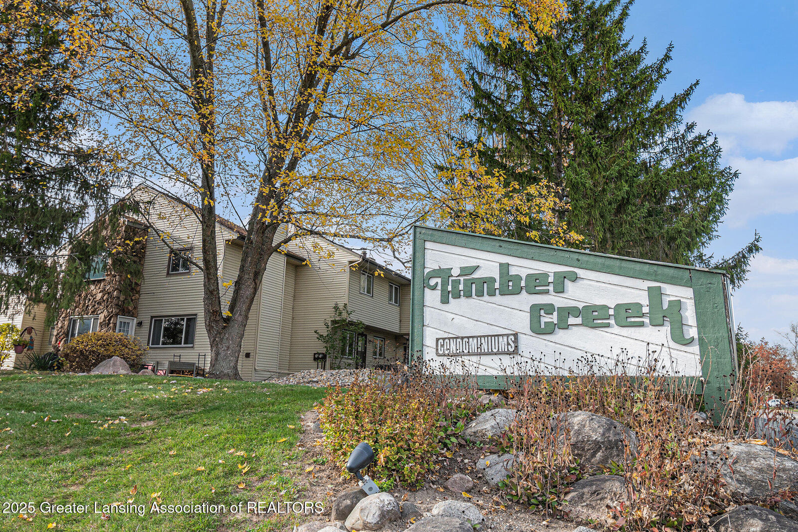 Property Photo: 918 Timber Creek Drive MI 48837