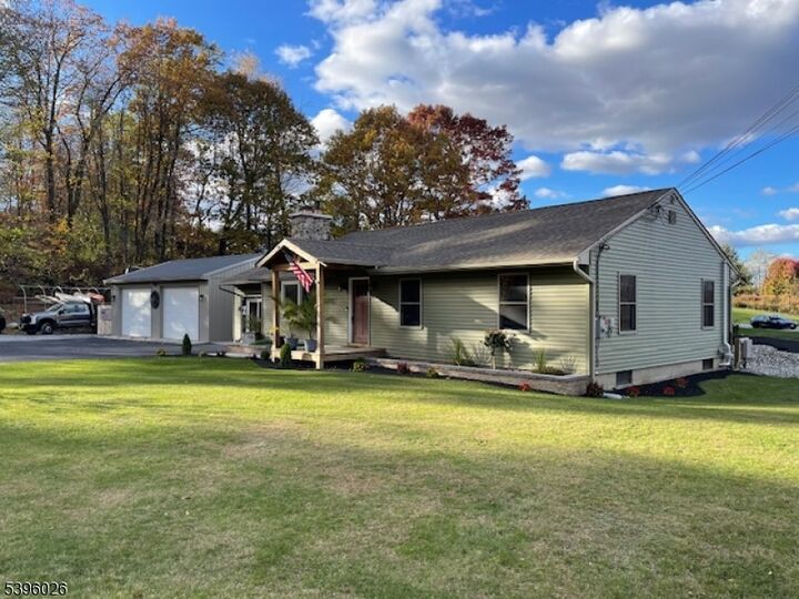 Property Photo:  4435 Rudetown Rd  NJ 07419 