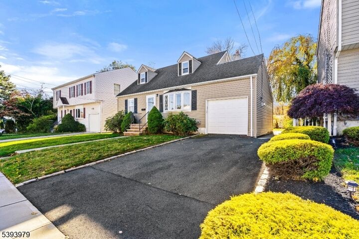 Property Photo: 1214 Carlton Ter NJ 07083