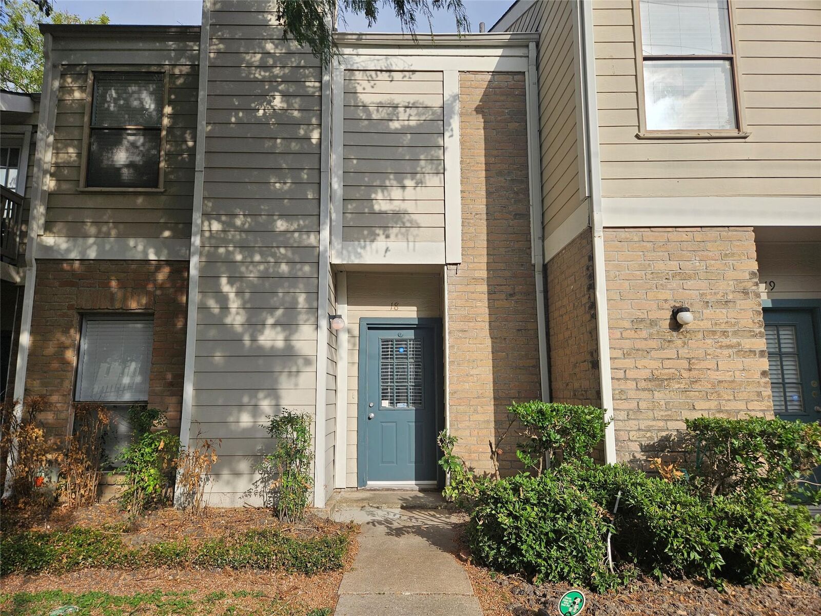 Property Photo:  11710 Southlake Drive 18  TX 77077 