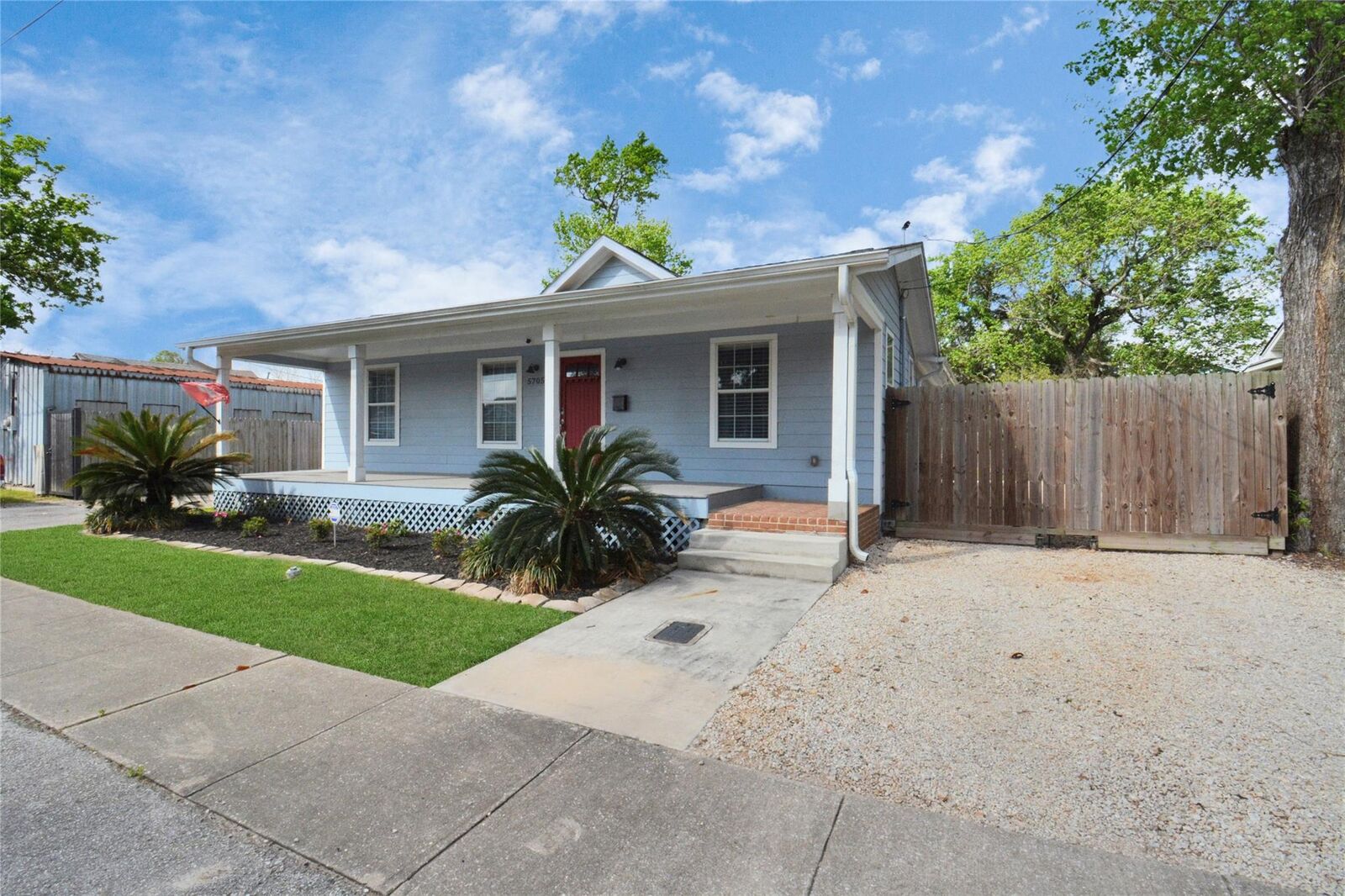 Property Photo:  5705 Cochran Street  TX 77009 