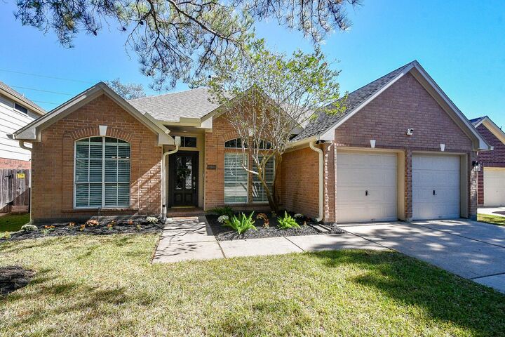 Property Photo: 6106 Fox Wind Court TX 77041