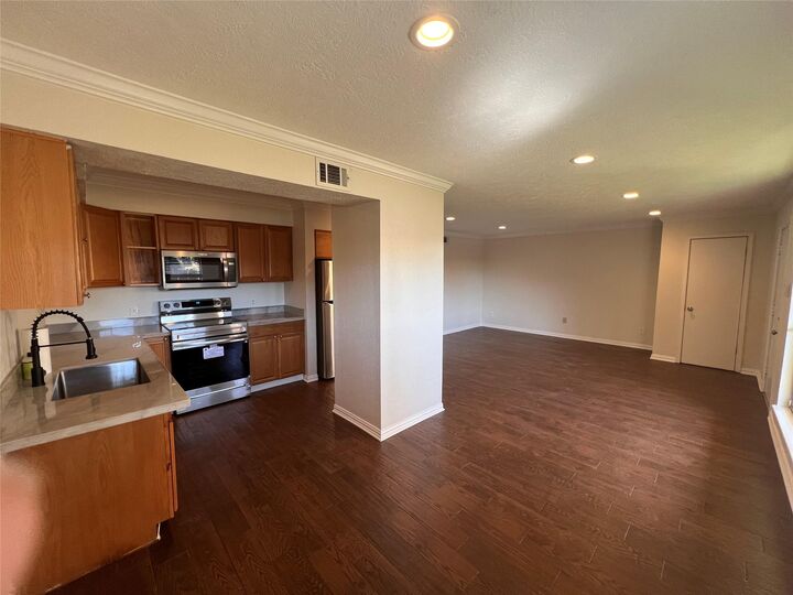 Property Photo:  7714 Renwick Drive C36  TX 77081 