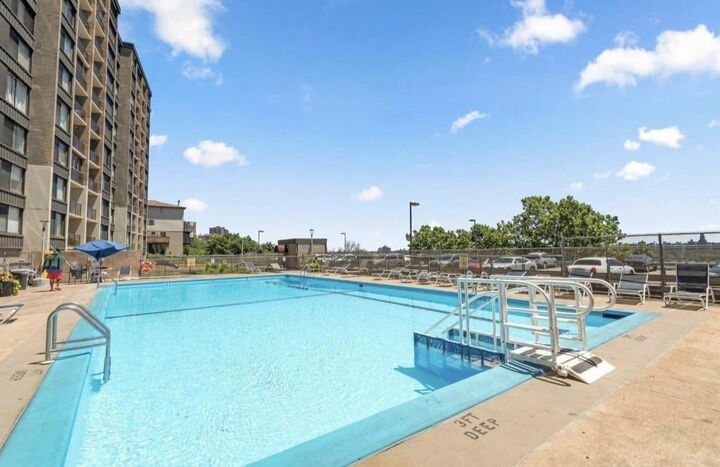 Property Photo:  9060 Palisade Ave 811  NJ 07047 