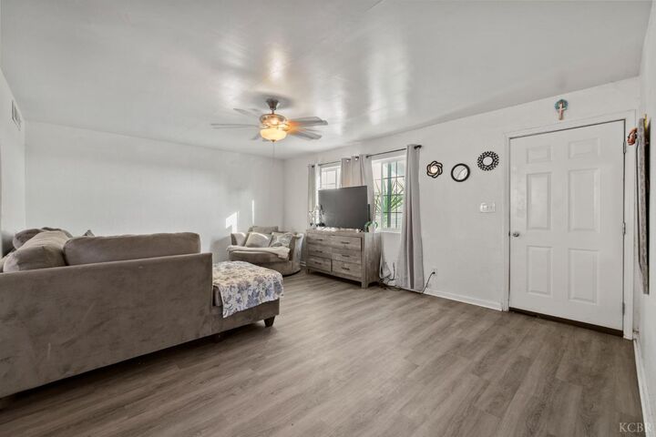 Property Photo:  4620 Ave 288  CA 93274 