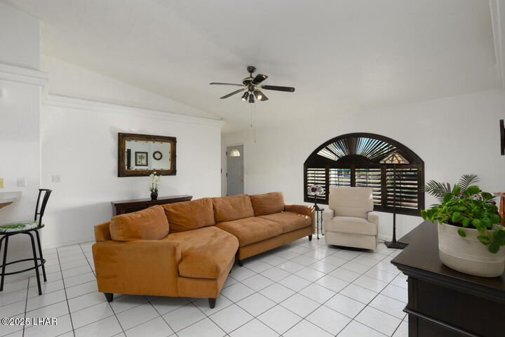 Property Photo: 691 Rolling Hills Dr AZ 86406