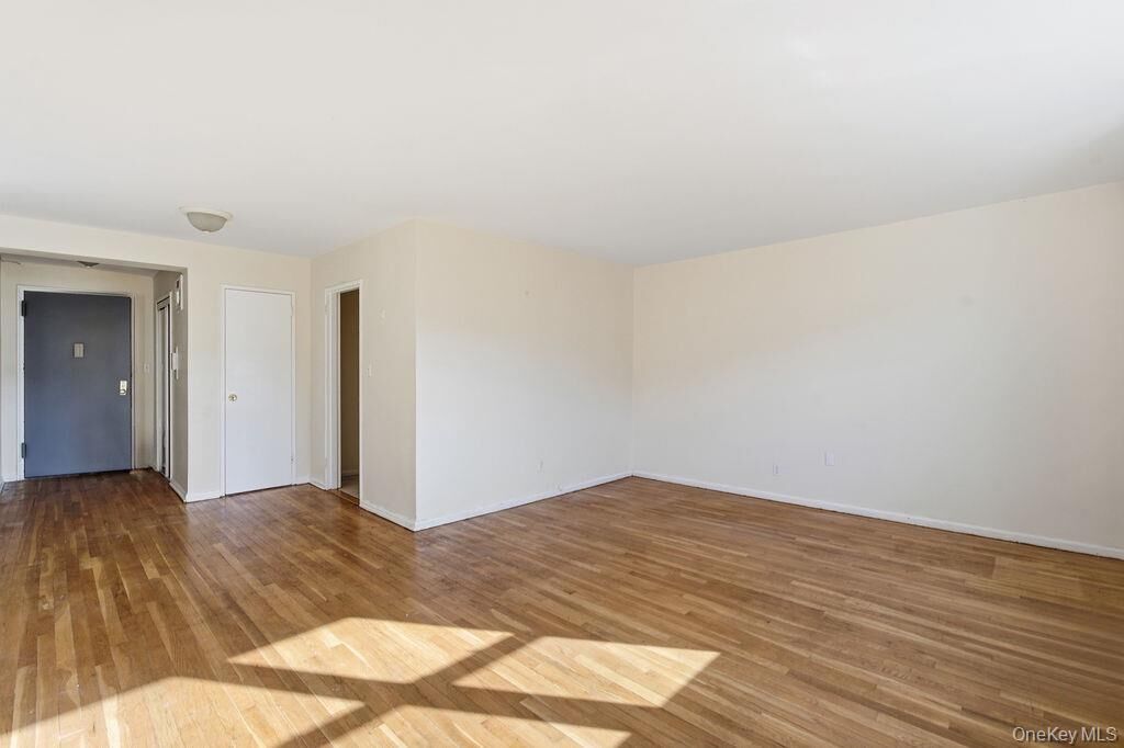 Property Photo:  153-25 88th Street 4N  NY 11414 