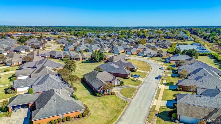 Property Photo:  8519 Wexford Trace  AL 36117 