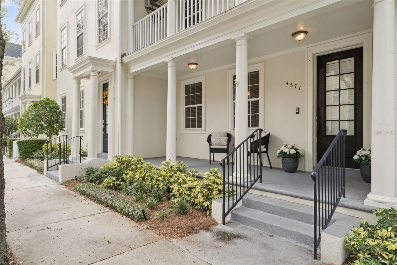 Property Photo:  4571 Virginia Drive  FL 32814 