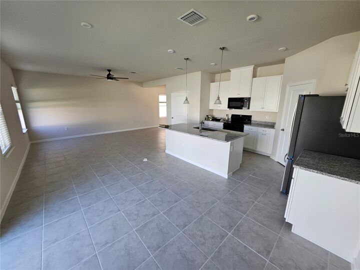 Property Photo:  19051 Pebble Wood Lane  FL 34610 