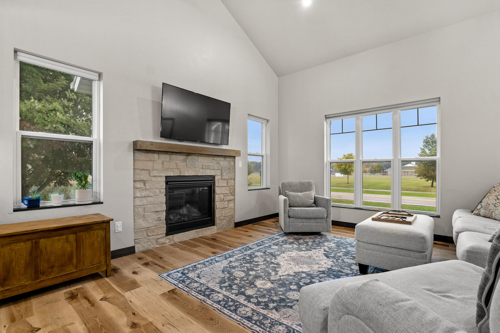 Property Photo:  1429 Harbor Lights Rd  WI 54173 