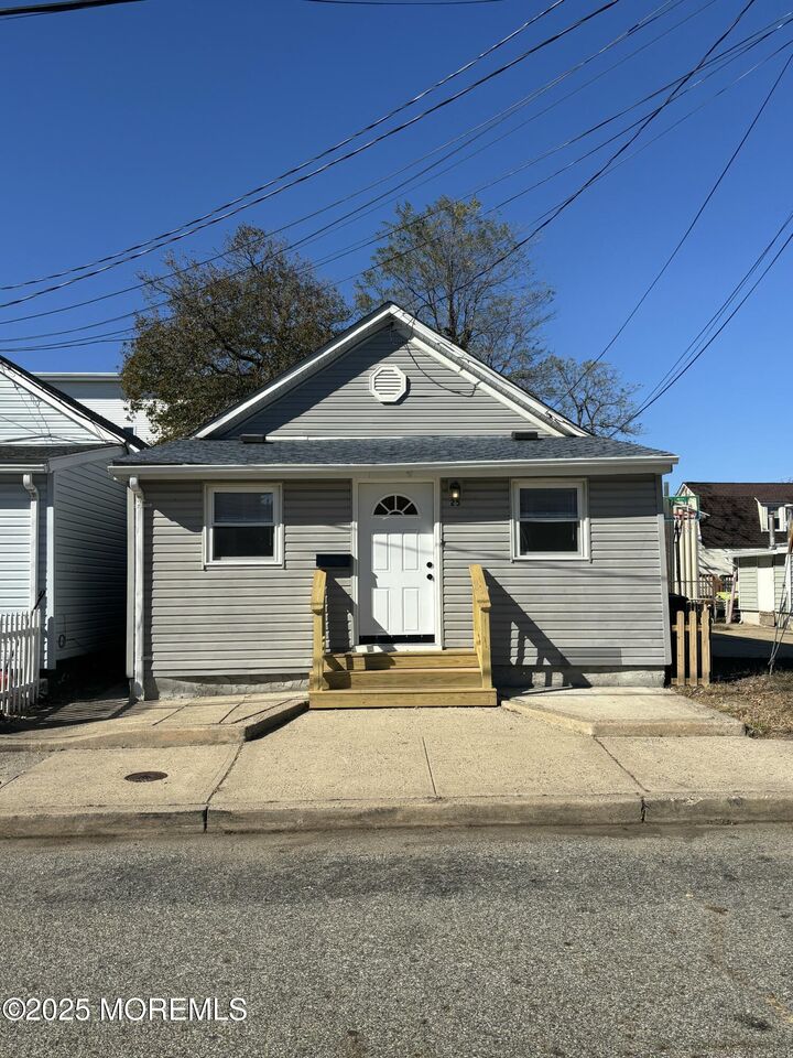 25 Twilight Avenue  Keansburg NJ 07734 photo