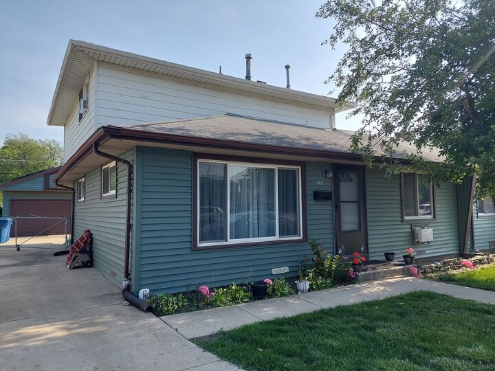 Property Photo: 4421 W 87th Street IL 60456