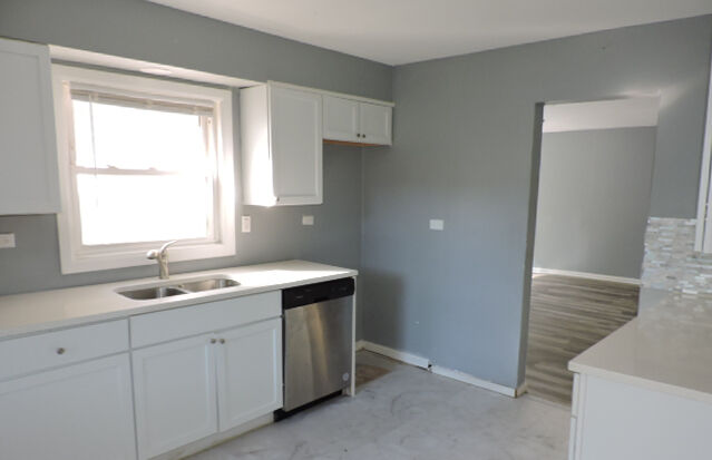 Property Photo: 15403 Dorchester Avenue IL 60419