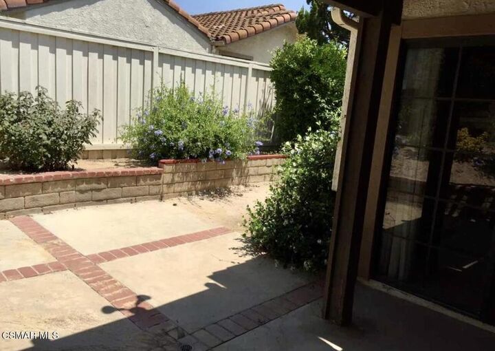 Property Photo: 634 Llanerch Lane CA 93065