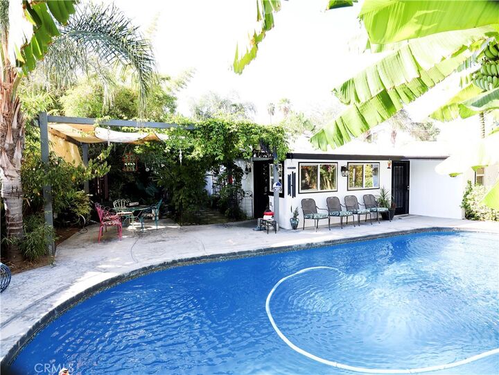 6580 Lake  Riverside CA 92503 photo