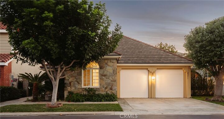 19371 Woodlands  Huntington Beach CA 92648 photo