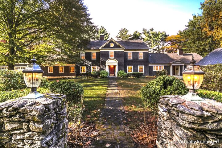 Property Photo: 60 Wedgewood Road ME 04210