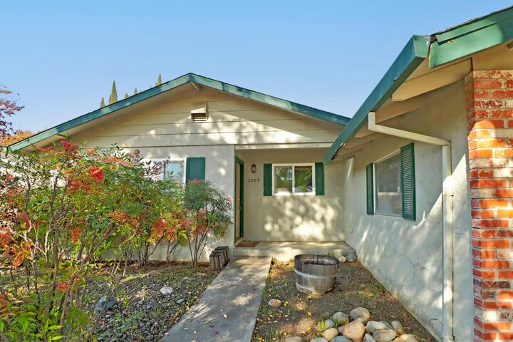 Property Photo: 2507 Lafayette Drive CA 95618