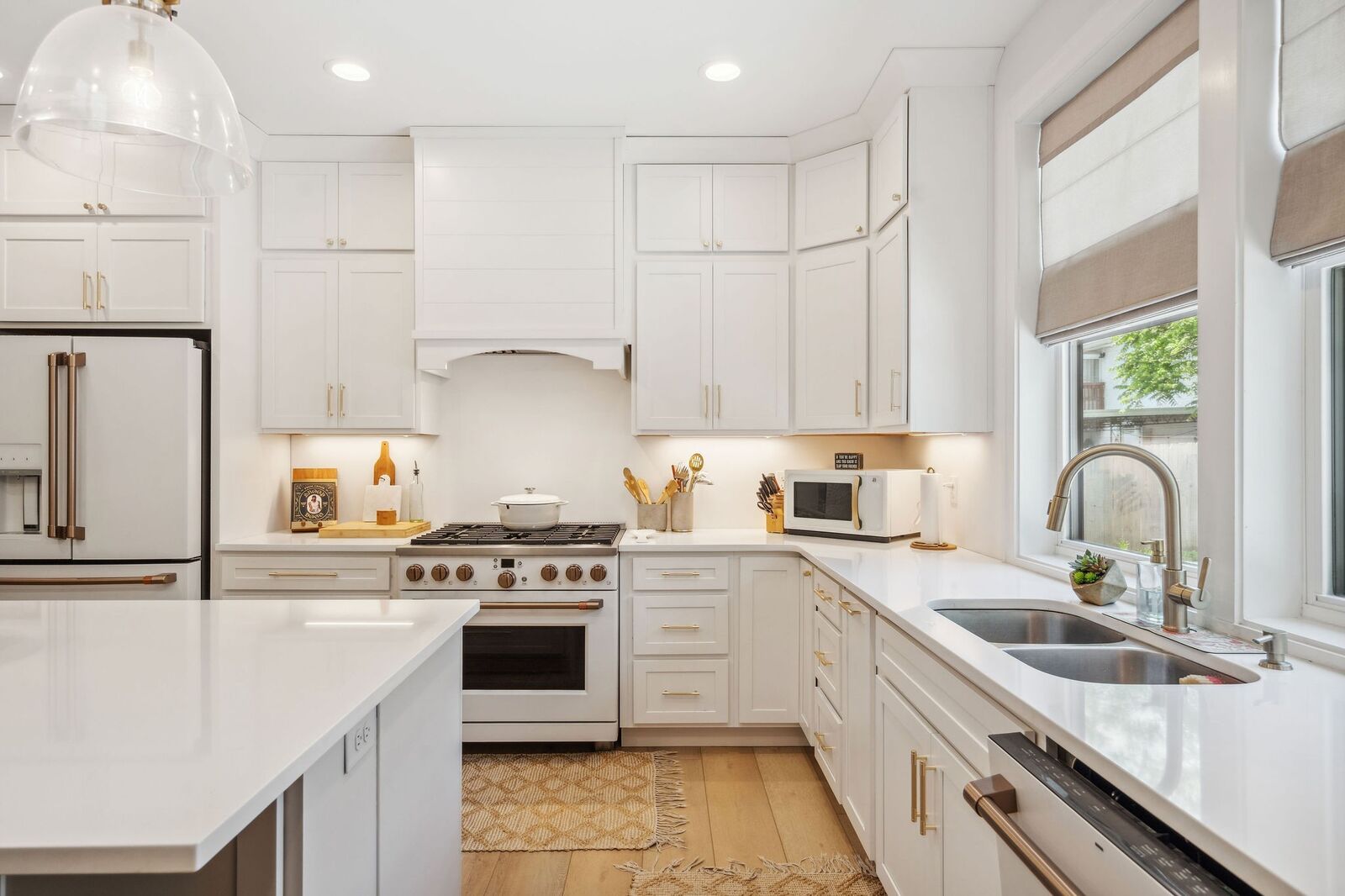 Property Photo: 2819B Hody Dr TN 37206