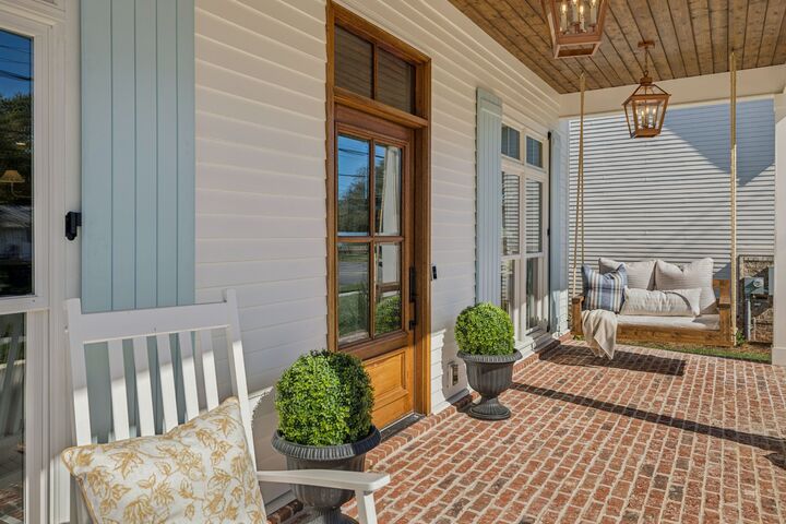 Property Photo: 308 Bridge Ave TN 37129