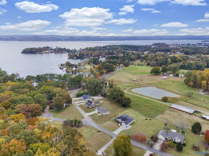 Property Photo: 97 Tomahawk Circle AL 35976