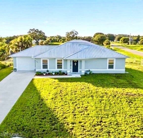 Property Photo: 1180 Calico Street FL 33935