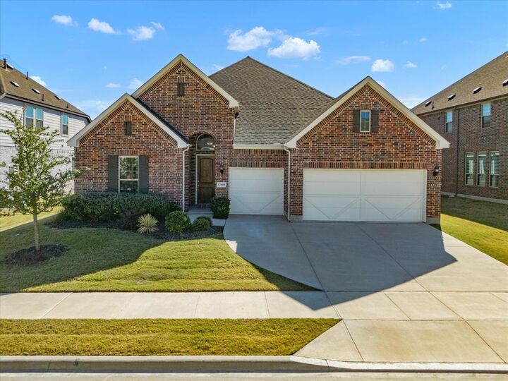Property Photo: 17000 Clover Drive TX 75009