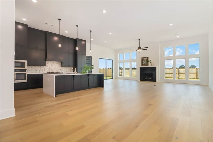 Property Photo:  4300 S 89th Place  AR 72713 