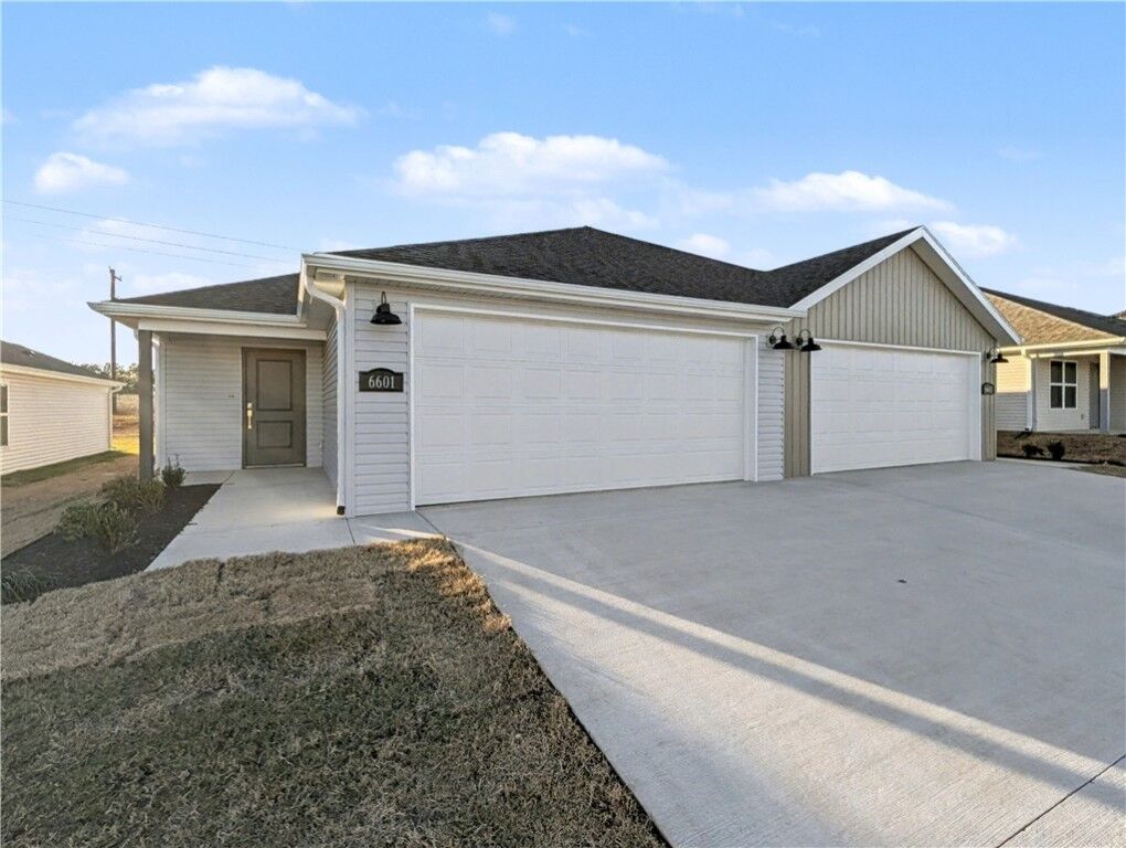 Property Photo:  6601 & 6603 NW Altus Street  AR 72713 