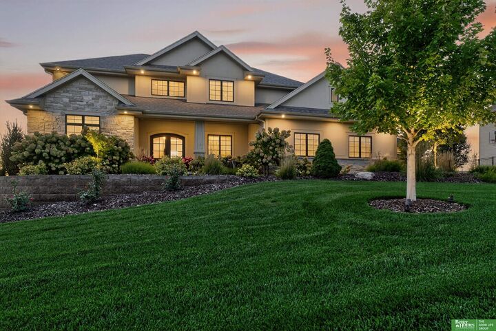 4918 S 235 Street  Elkhorn NE 68022 photo