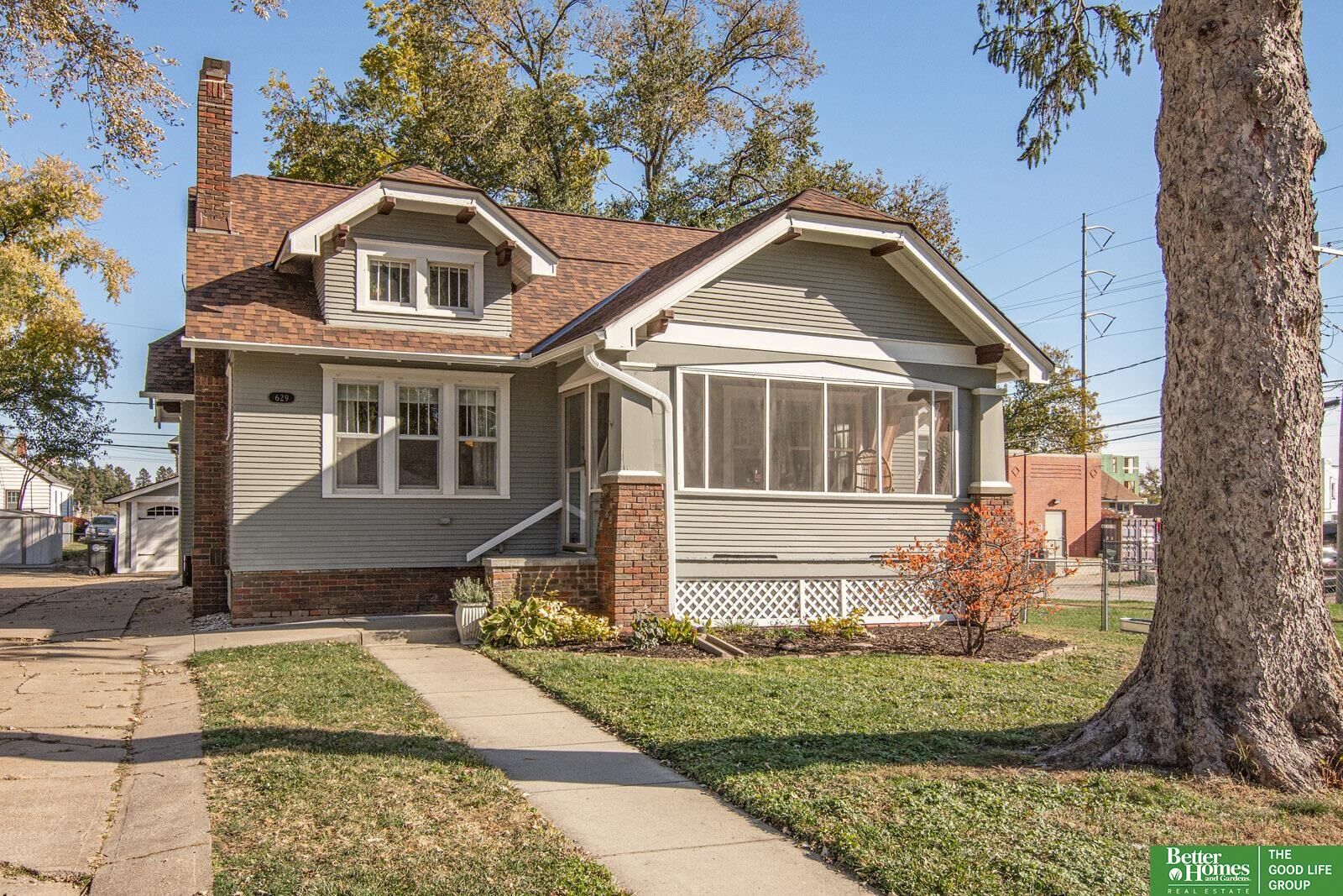 Property Photo: 629 S 50th Avenue NE 68106